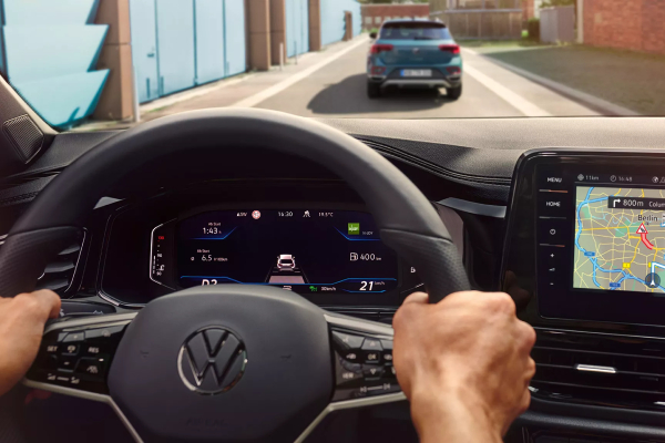 t-roc-driving_600x400